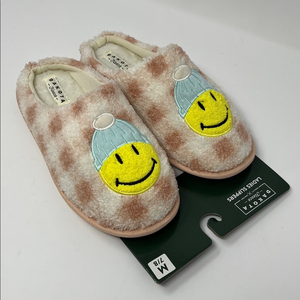 Dakota Fleece Slippers Smiley Face Medium 7/8